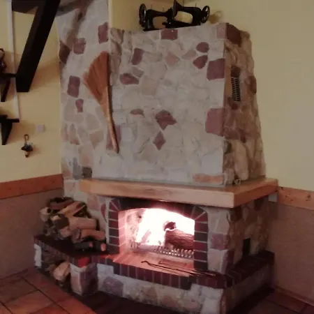 מלון דירות Zajazd Walbrzych 3*