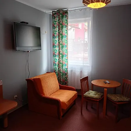 Aparthotel Zajazd Walbrzych *