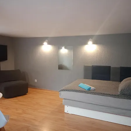 Aparthotel Zajazd Walbrzych