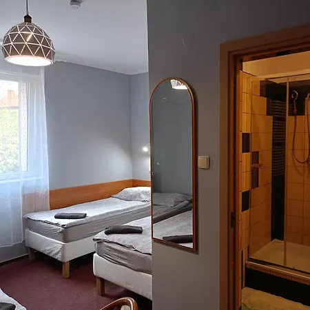 Aparthotel Zajazd Walbrzych *