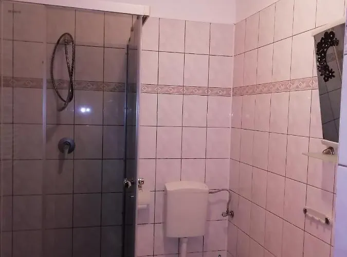 Apart Otel Zajazd Walbrzych 3*