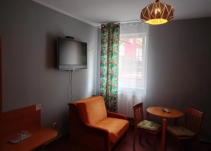 Apart Otel Zajazd Walbrzych 3*