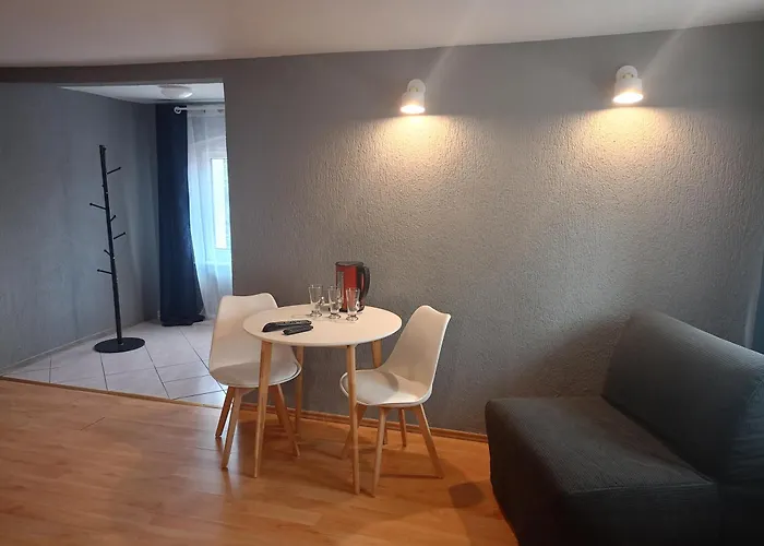 Zajazd Walbrzych Apart Otel 3*