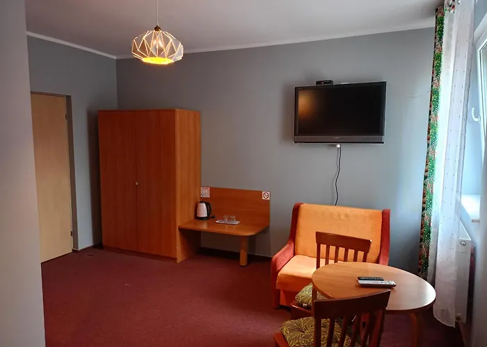 Apart Otel Zajazd Walbrzych 3*