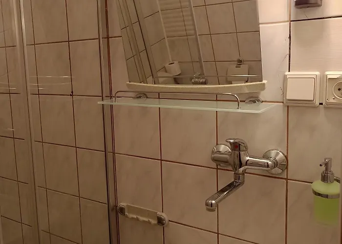 Apart Otel Zajazd Walbrzych 3*