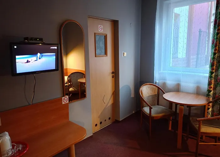 Apart Otel Zajazd Walbrzych