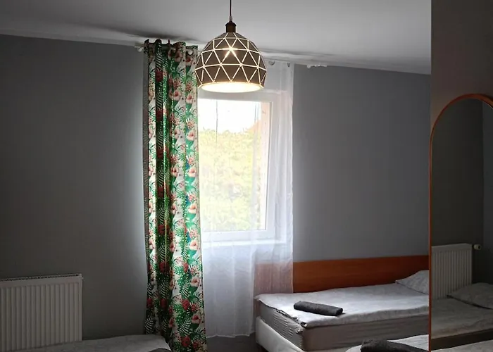 Apart Otel Zajazd Walbrzych 3*